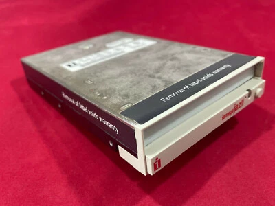 1GB iomega SCSI JAZ internal drive Used V1000Si White - Image 1 of 4