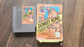 Nintendo Donkey Kong Classics NES, Boxed, PAL