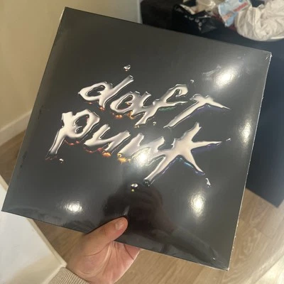 Discovery Daft Punk LPx2 - Black Vinyl 2021 | Brand New & Sealed - Image 1 of 3