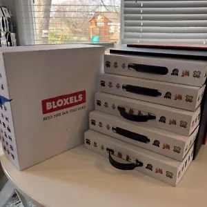 Bloxels Build Your Own Video Game Team Builder Starter Kits Set - Picture 1 of 9