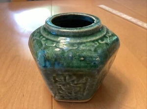 Antique Chinese Green Glaze Shiwan Pottery Stoneware Hexagon Ginger Jar - Picture 1 of 14
