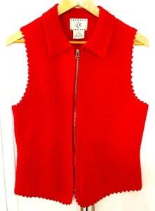 Chaleco Vintage Rojo Hielo 100% Lana Cremallera Bordes Festoneados Hecho en Hong Kong Talla M - Imagen 1 de 3