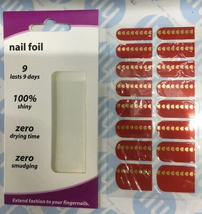 # Nail foils 16 pieces Red colour with the gold hart design **new** - Picture 1 of 3
