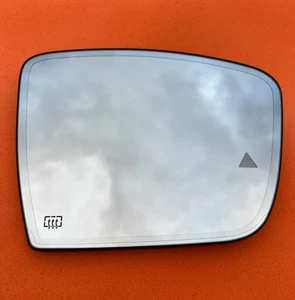 17-24 OEM MASERATI LEVANTE RIGHT AUTO DIM BLIND HEATED MIRROR GLASS RH - Picture 1 of 14