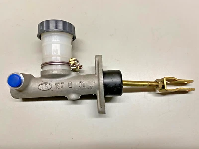 Cilindro maestro de embrague ITM - 27-00503 - Se adapta a Nissan / Datsun 510, 620 y más Foto 1 de 4