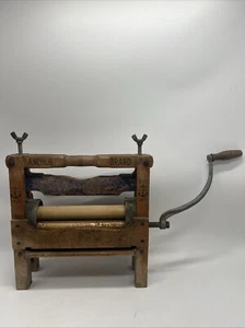 Antique Vintage Anchor Brand Lovell Clothing Wringer No. 760S - Picture 1 of 21