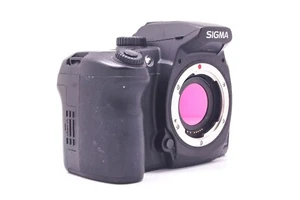 Sigma SD14 14.0MP SA Mount Digital Camera Body - Picture 1 of 21