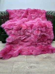 Luxury Fuchsia fox fur blanket throw. Real fur blanket - Picture 1 of 9