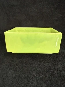 VINTAGE 1950'S MID-CENTURY - CHARTREUSE GREEN CERAMIC RECTANGULAR PLANTER - USED - Picture 1 of 5