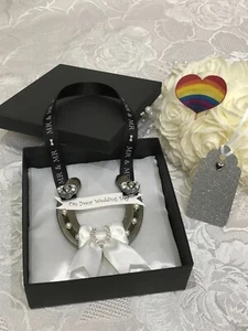 MR & MR REAL WEDDING HORSESHOE DIAMANTE HEART Gift Boxed PRIDE - Picture 1 of 12