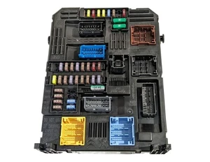 PEUGEOT e-2008 GT BODY CONTROL MODULE BCM 2019-2023 9832881080 - Picture 1 of 7