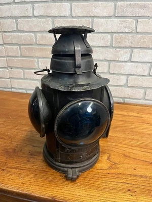 Original Handlan Signal Lantern CM&SP Chicago Milwaukee & St. Paul 4-Way Switch - Image 1 of 4