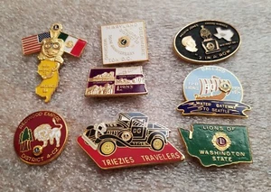 LIONS VARIOUS PINS x 8 (#246) - Picture 1 of 3