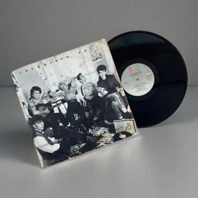 CHEQUERED PAST Vinyl LP EMI 1984 ST-17123 Blondie/Sex Pistols/Tin Machine G+/G+ - Imagem 1 de 4