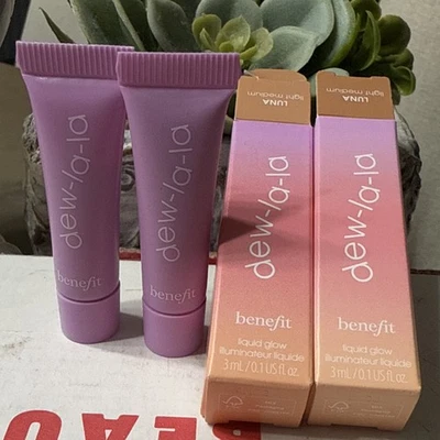 2 beneficios Dew-La-La Liquid Glow LUNA Light-Medium - 3 ml / 0,1 fl oz | Tamaño MINI Foto 1 de 3