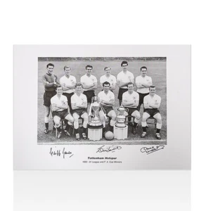 Tottenham Hotspur Legends Signed Photo - Jones, Smith, Mackay Autograph - Picture 1 of 1