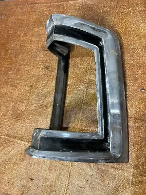 1969 70 LINCOLN CONTINENTAL MARK III Driver Left Corner Light Trim Free Ship B60 - Image 1 of 4