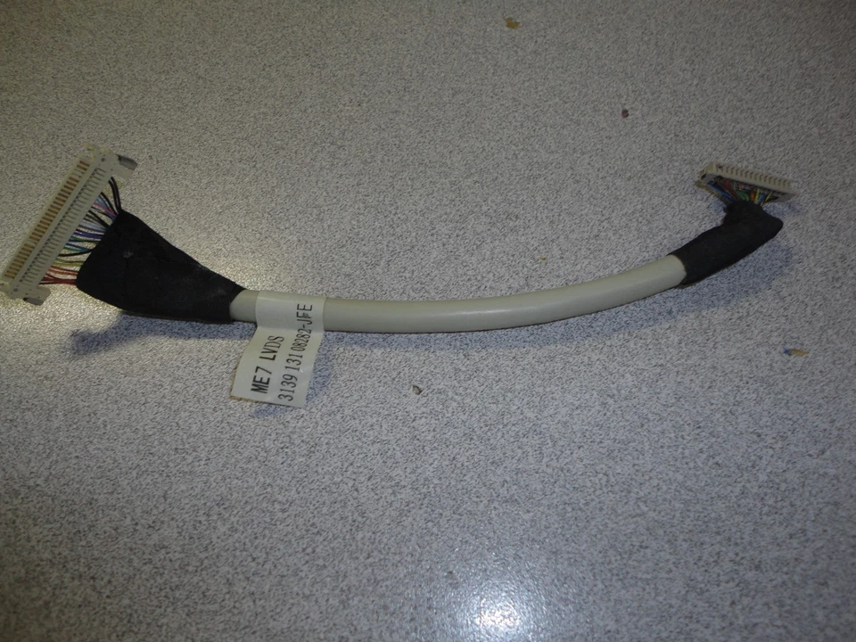 CABLE PHILIPS LVDS 313913108282 USADO EN ALGUNOS MODELOS 26HF7955H/27 Foto 1 de 1
