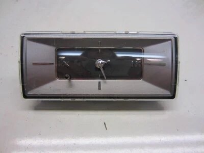 07 08 09 10 11 12 13 14 Cadillac Escalade ESV EXT Reloj de tablero número romano OEM Foto 1 de 4