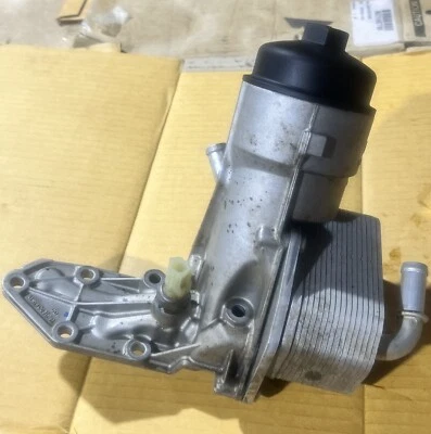 ОХЛАДИТЕЛЬ МАСЛА ДВИГАТЕЛЯ FORD RANGER P5AT 3,2 Л ПОДЛИННЫЙ 27 000 КМ BB3Q-6B624-EA - Изображение 1 из 3