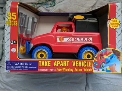 Ingeniería de construcción hágalo usted mismo N.Y.F.D. Juguete para desmontar atornillar y construir camión de bomberos Foto 1 de 4