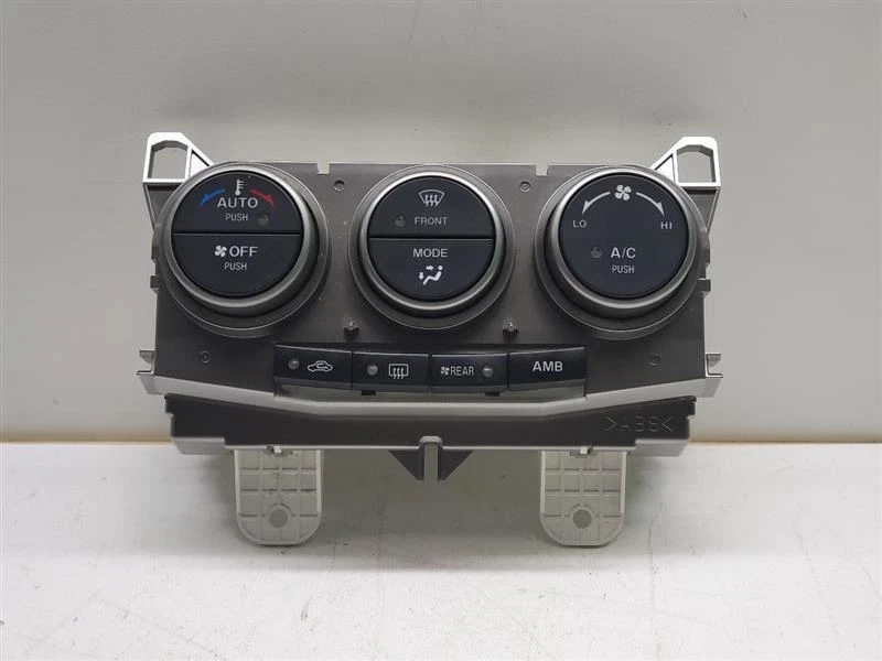 Mazda 5 2009 control de temperatura con aire acondicionado eléctrico  Foto 1 de 4