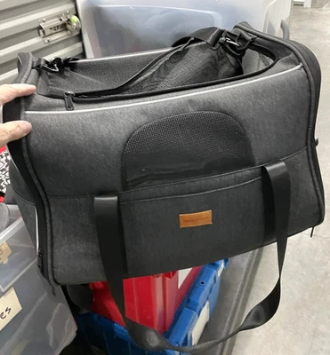 Morpilot Pet Carrier with Safety Zippers Foldable Pet Travel Carrier Bag Gray - Image 1 of 4