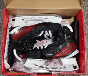 CCM Jet Speed FT 680 Eishockey Schlittschuhe Senior Größe 9,5 Regular (0314-9783) - Bild 1 von 2