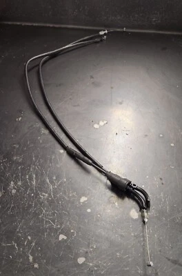 YAMAHA FZ1 2006-2015 MONTAJE CABLE ACELERADOR 2D1-26302-00-00 Foto 1 de 4