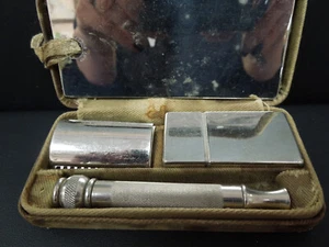 Antique WW2 GI Shaving Kit - Picture 1 of 2