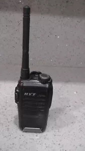 Hytera HYT TC-518U (1) 400-470MHz UHF 16CH Portable Two Way Radio W/Batt - Picture 1 of 5