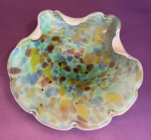 Vintage Murano Tutti Fruit to Art Glass Scalloped Bowl w/Smooth White Base - Picture 1 of 7