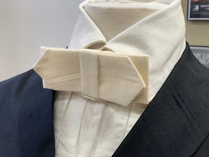 19. Jahrhundert - Krawatte/Krawatte aus viktorianischer Herren OFF-WHITE/ELFENBEIN aus Baumwolle, NEU - Bild 1 von 12