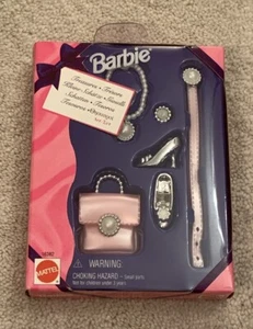 Vintage Barbie Treasures Canadian Set #16382 (Mattel, 1996) *Brand New, Sealed* - Picture 1 of 5