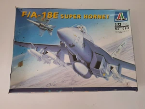 1:72 Scale Ataleri Model Kit - F/A-18E Super Hornet - Picture 1 of 4