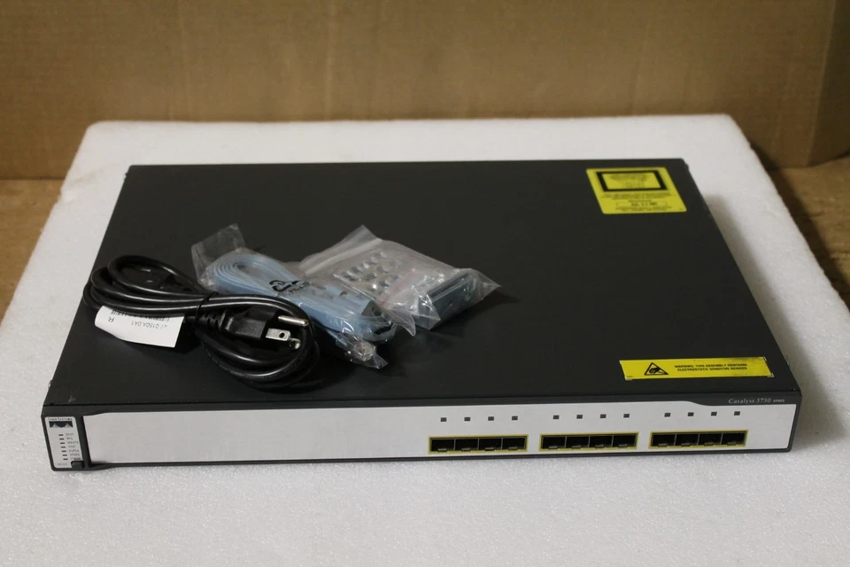 Cisco Catalyst 3750 WS-C3750G-12S-SD 12-Port Ethernet Managed Switch w/ DC Power - Image 1 of 4