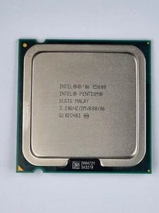 Processor, Intel Pentium E5800, SLGTG MALAY 3.20GHz 2M Q102C483. Intel Pentium - Picture 1 of 1
