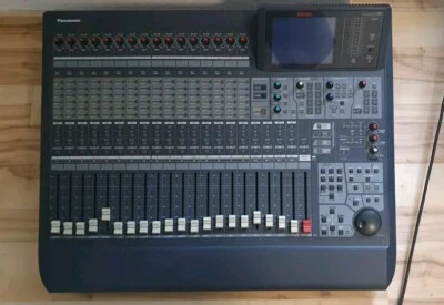 Ramsa WR-DA7 32 Kanal digital Mischpult - Bild 1 von 2