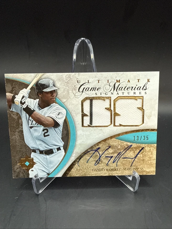 2006 Ultimate Collection Signatures /35 Hanley Ramirez #UGM-HR Rookie Auto RC - Image 1 of 1