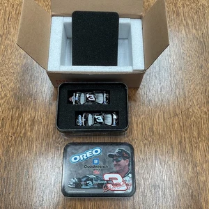 Dale Earnhardt 2-Car Tin Set – Goodwrench & Oreo - Picture 1 of 4