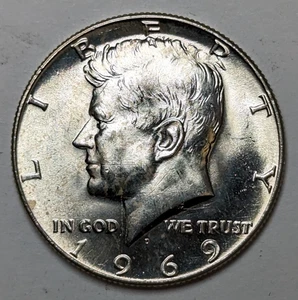 1969 D Kennedy Silver Half Dollar UNC - Picture 1 of 3