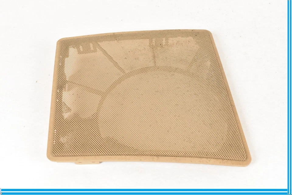 BMW 535i (E34) 1990 parrillas de altavoz trasero, bronceado (natural) Foto 1 de 4