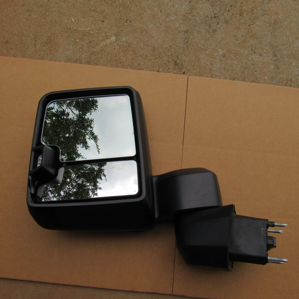 2020 2021 2022 2023 CHEVROLET SILVERADO 2500 3500 LH DRIVER SIDE VIEW MIRROR OEM - Image 1 of 4
