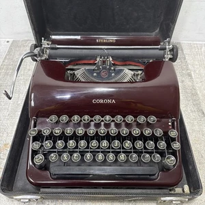 L.C. vintage años 30 Máquina de escribir portátil Smith Corona Sterling rojo granate rara - Imagen 1 de 13