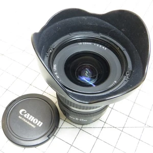 Verkratztes Canon EF-S 10-22mm f/3.5-4.5 Weitwinkel Zoomobjektiv - Bild 1 von 11