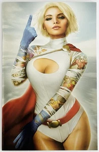 (FOIL) Sociedad de la Justicia de América #1 Variante de tatuaje Nathan Szerdy Power Girl - Imagen 1 de 7