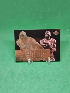 Michael Jordan 1996-97 Upper Deck Jordan Collection #JC8 HOF XebX - Bild 1 von 2
