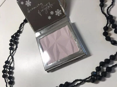 essence CRYSTAL dreams  Highlighter Palette 01  8,5g *NEU*** - Bild 1 von 3