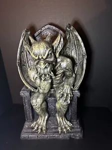 LARGE HEMLOCKS GARGOYLE THRONE STATUE 19” 14 Lbs Great Protector! Great Cond! - Picture 1 of 9