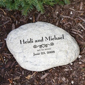 Personalized Engraved Marriage Couple Friends Garden Stone Add Names/Date - Picture 1 of 2